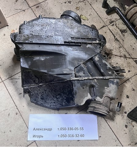 Коробка фільтра 1770031541 TOYOTA