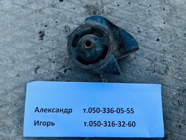 Задня подушка двигуна 219302E300 HYUNDAI
