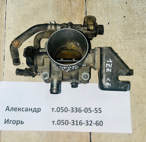 Блок дросельної заслінки 220300D010 TOYOTA