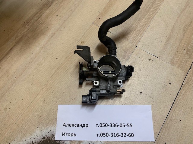 Заслінка повітряна 2221022130 TOYOTA