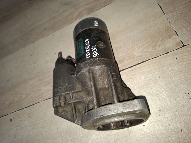 Стартер 233006T001 NISSAN