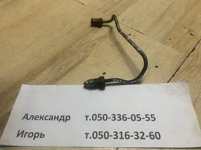 Трубка паливна форсунки 4-го циліндру 2370427011 TOYOTA