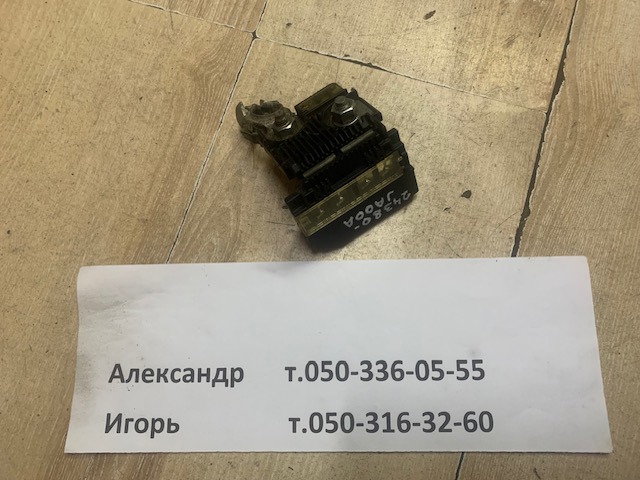 Клема акумулятора (АКБ) 24380JA00A NISSAN