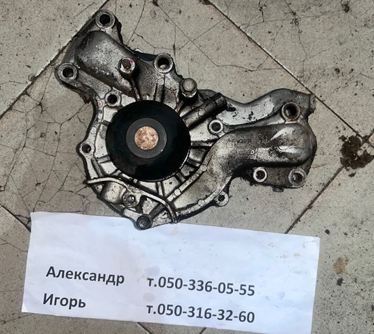 Насос системи охолодження 2510035010 HYUNDAI