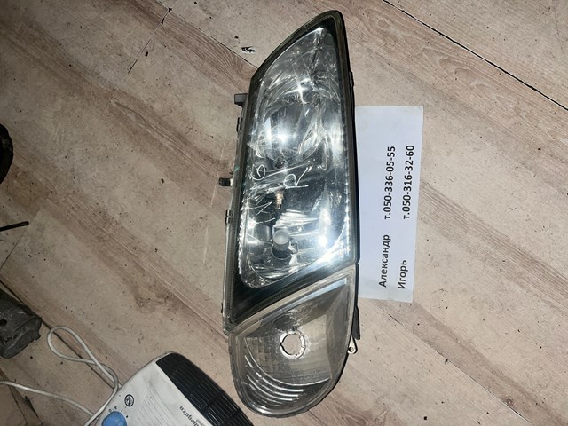 Фара правая 26010BN025 NISSAN