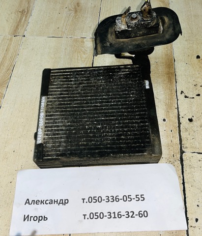Охолоджувач повітря 27280EL00A NISSAN
