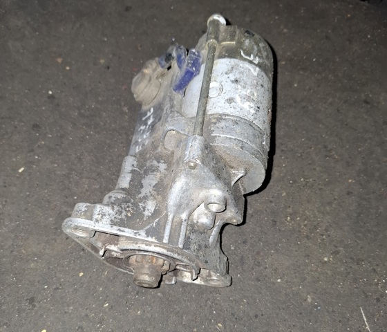 Стартер 2810011100 TOYOTA