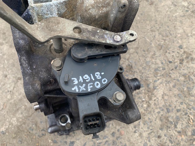 Датчик нейтралки 319181XF00 NISSAN