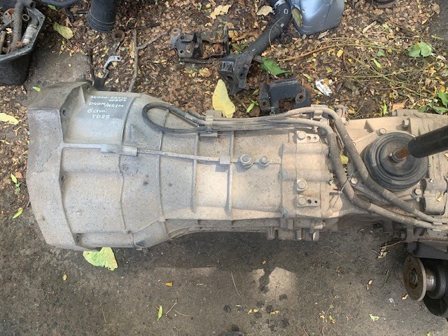 Коробка швидкостей механіка 32010EB510 NISSAN