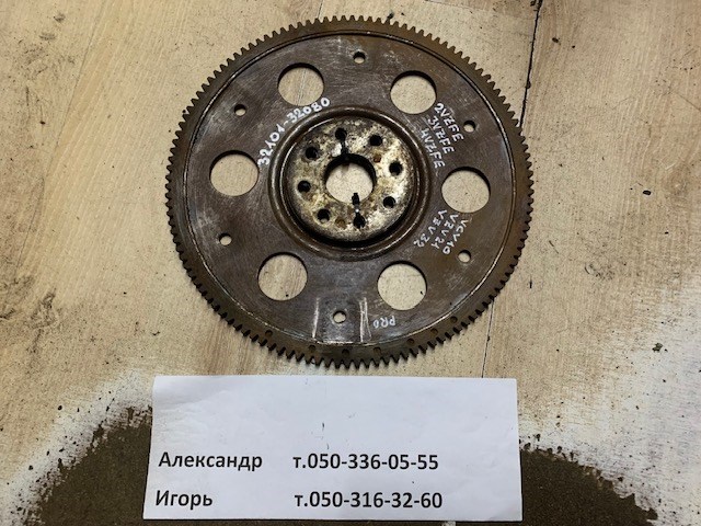 Маховик із зубчастим ободом в зборі 3210132080 TOYOTA