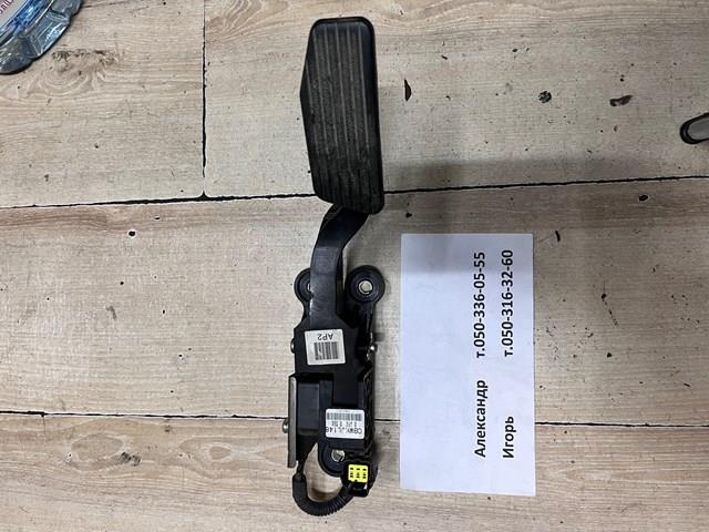 Педаль акселератора 327002E300 HYUNDAI