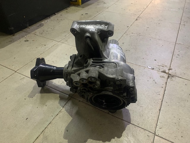 Раздатка (коробка роздавальна) 33100JP00B NISSAN