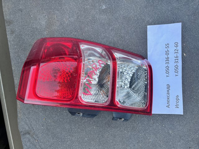 Задній правий стоп 3565065J21 SUZUKI