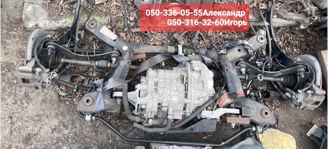 Піввісь задня, права 3715A208 MITSUBISHI