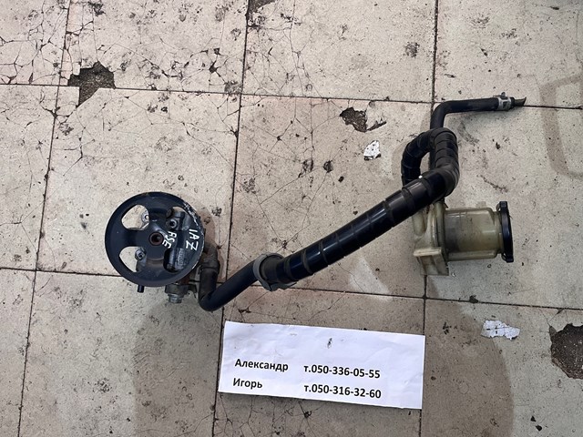 Насос ГУР (підсилювача керма) 4431005090 TOYOTA