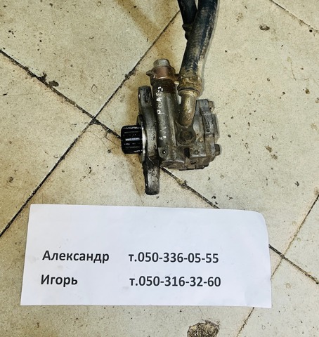Насос рульового механізму 4431035690 TOYOTA
