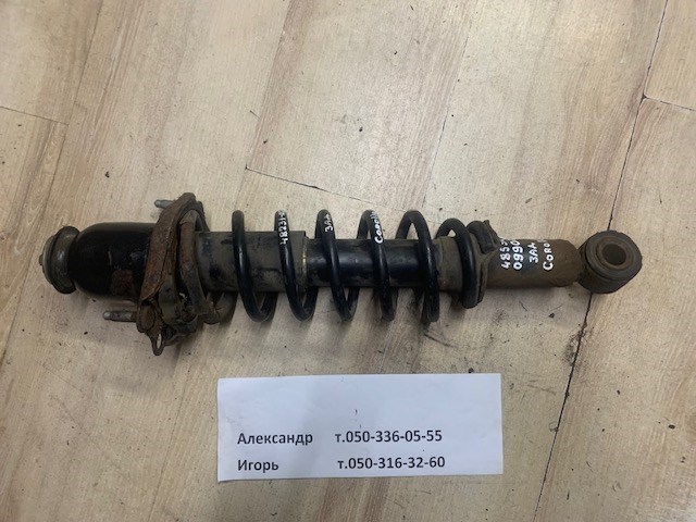 Стійка задня, ліва 4853009900 TOYOTA