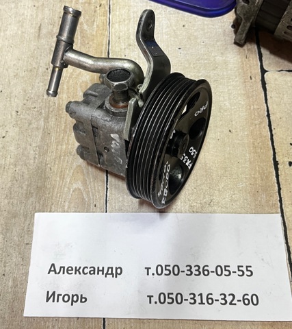Насос рульового механізму 49110CG000 NISSAN