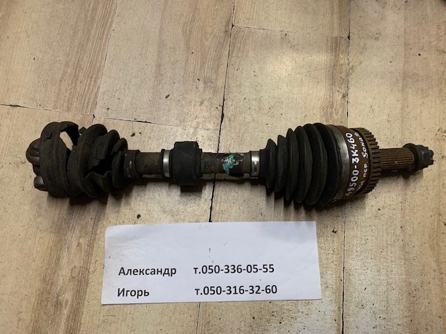 Піввісь передня, права 495003K460 HYUNDAI