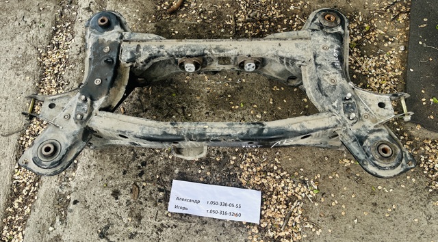Балка задньої підвіски, підрамник Honda Pilot 1