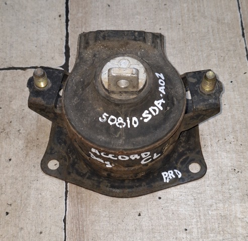 Задня опора двигуна 50810SDAA02 HONDA