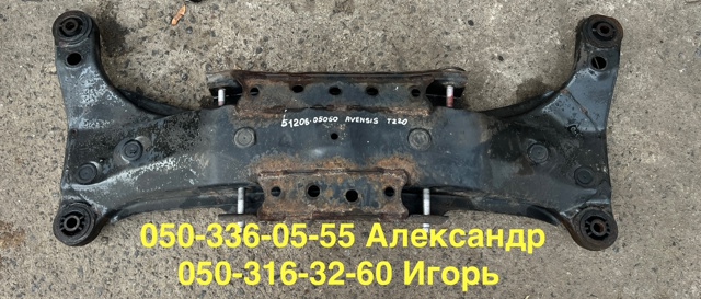 Балка задньої підвіски, підрамник Toyota Avensis 1 T22