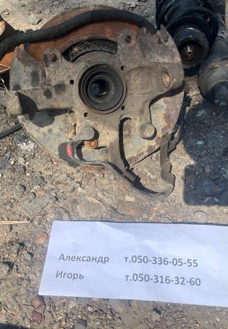 Цапфа поворотна права 51710M1100 HYUNDAI