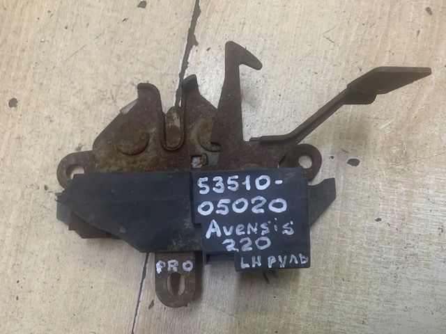 Запор капота (замок і привід замка капота) 5351005020 TOYOTA