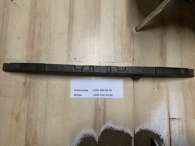 Буфер бампера переднього 62090BM400 NISSAN