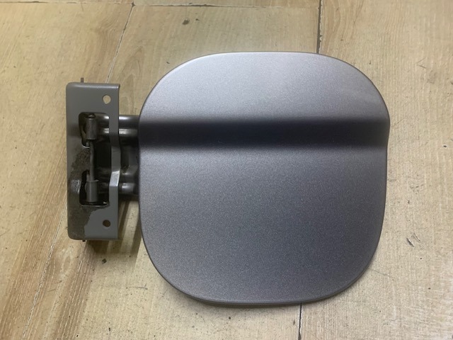 Люк б/бака 63910SWAA00ZZ HONDA