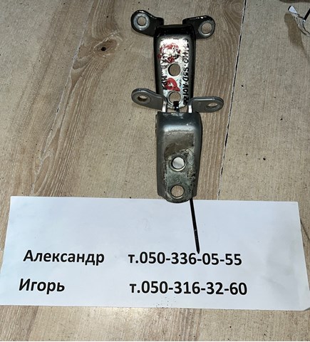Завіса дверей передніх правих 67410S5DA01ZZ HONDA