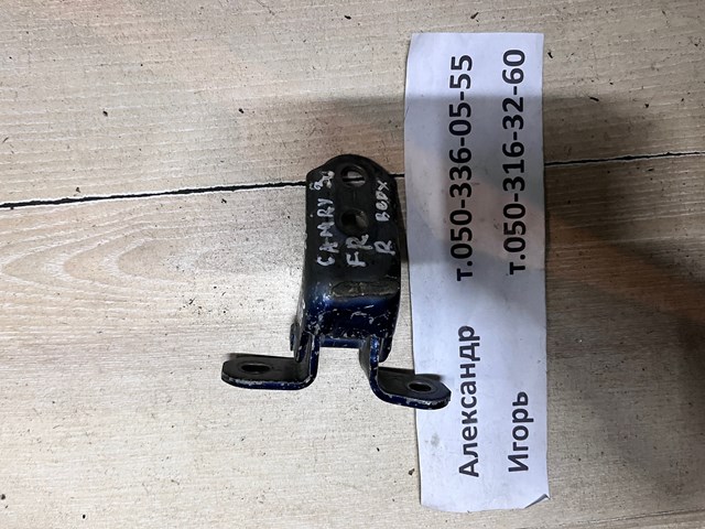 Петля передніх дверей, правою 6871033030 TOYOTA