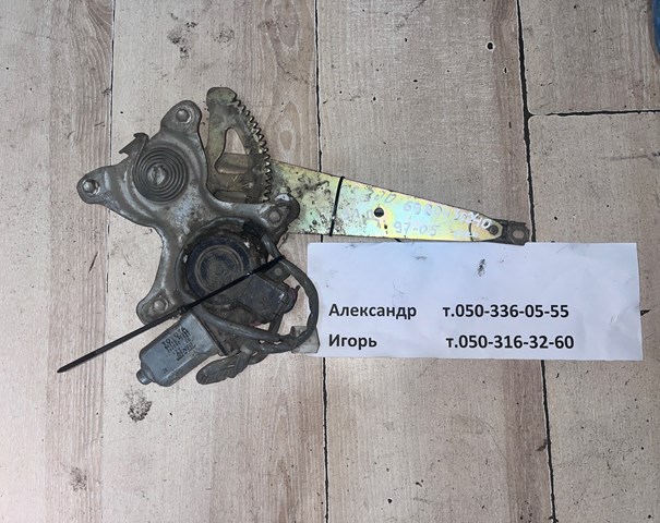 Склопідйомник задніх лівих дверей 6980430240 TOYOTA