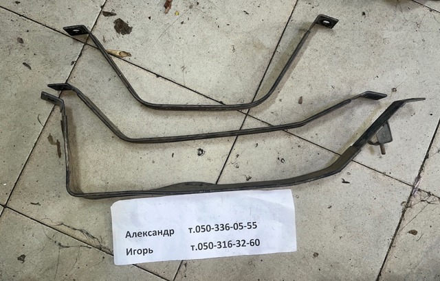 Кронштейн баку паливного 7760242010 TOYOTA