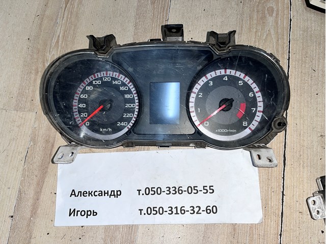 Панель приладів 8100A117 MITSUBISHI