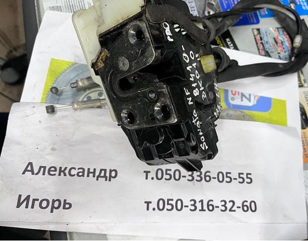 Замок задньої двері, лівої 814103K010 HYUNDAI