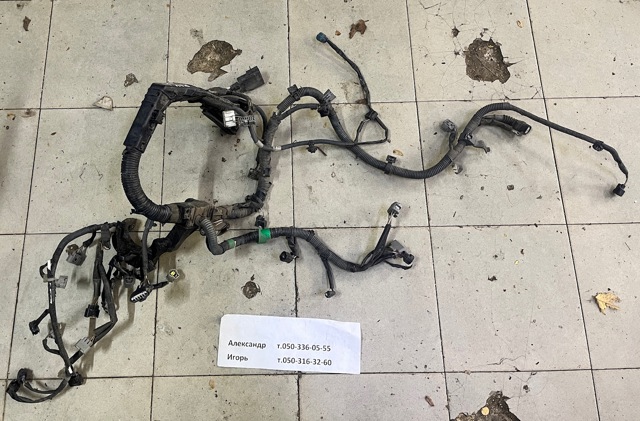 Електропроводка моторного віддсіка 8212142A20 TOYOTA
