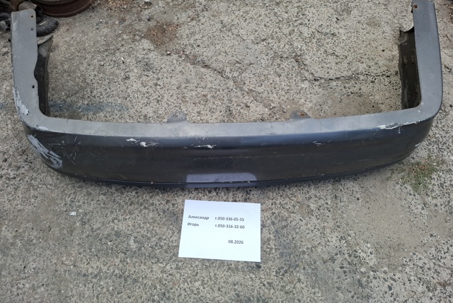 Буфер (бампер) задній 850228M140 NISSAN