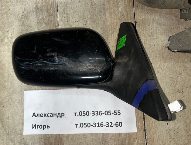 Праве бічне дзеркало 8790105040 TOYOTA