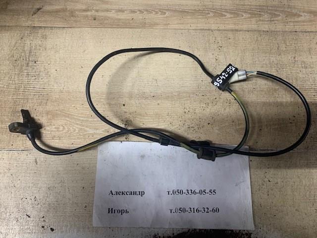 Датчик АБС (ABS) передній, правий 8954252030 TOYOTA
