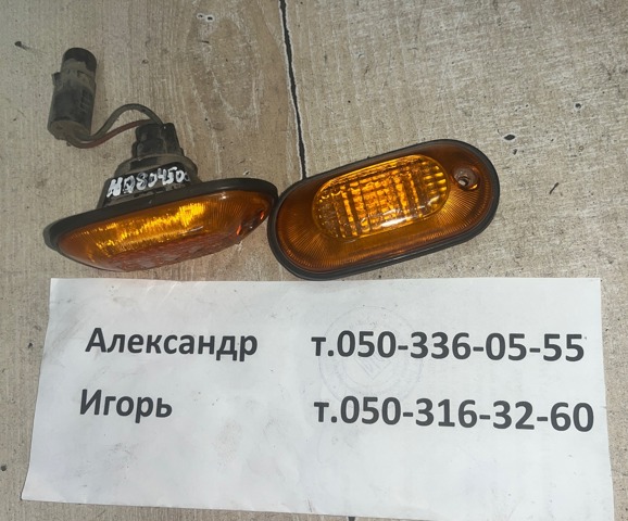 Повторювач повороту в крило HQ804500 HYUNDAI