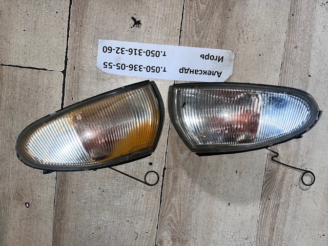 Поворотник правий MB821050 MITSUBISHI