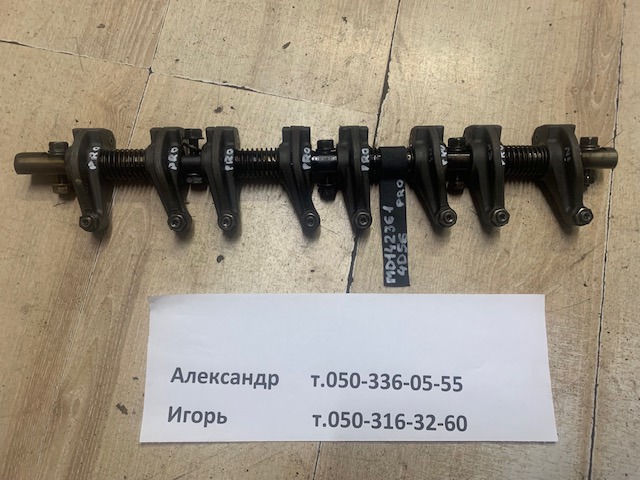 Коромисло клапана (рокер), випускний MD352128 MITSUBISHI