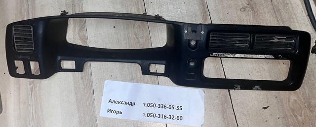 Облицювання щитка приладів "торпедо" MR117494 MITSUBISHI