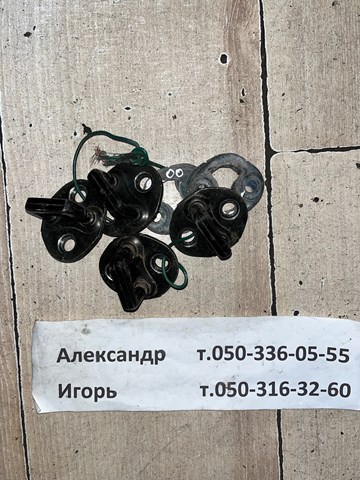 Навішування двері задньої (і механізм урівноваження замка дверей задка) MR393890 MITSUBISHI