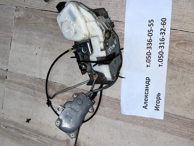 Замок дверей водія MR512235 MITSUBISHI