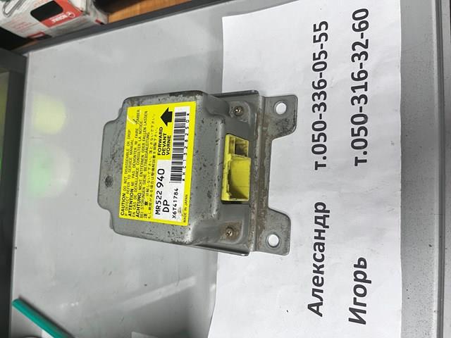Модуль-процесор управління подушки безпеки MR522940 MITSUBISHI