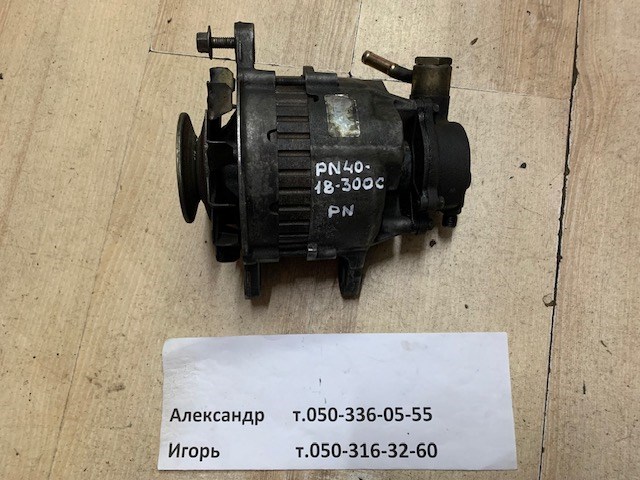 Авто генератор PN4018300C MAZDA