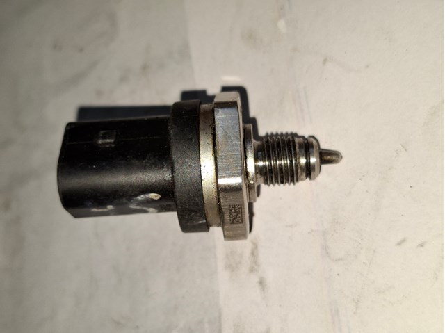 Манометри (показник тиску масла) SH0118541 MAZDA