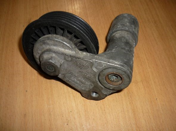 Натяжна планка поліклинового ременя 038145283A VAG